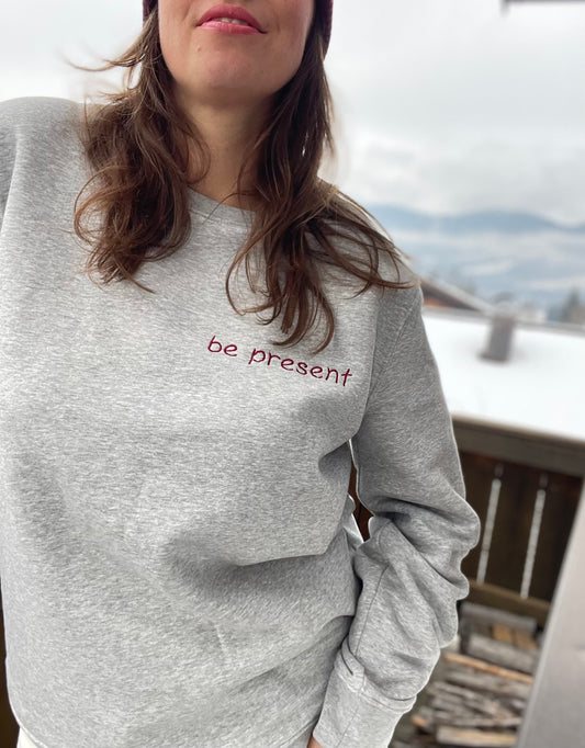 Pretty Christmas Sweater "be present" / Me-Version (Adults)