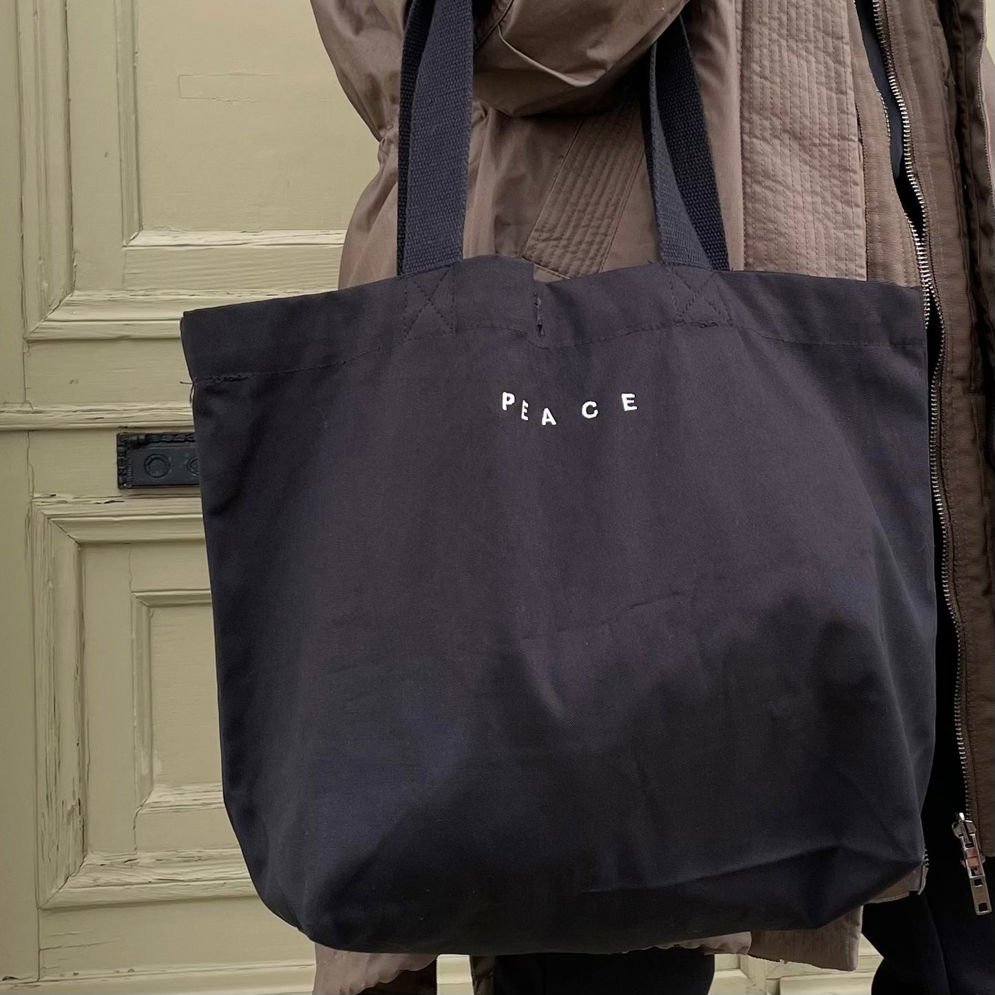 Shopper "PEACE" schwarz / Me-Version (Adults)